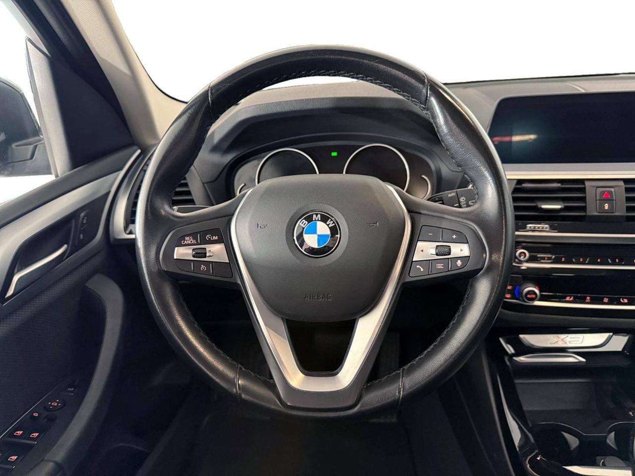 BMW X3 xDrive20d 48V Business Advantage