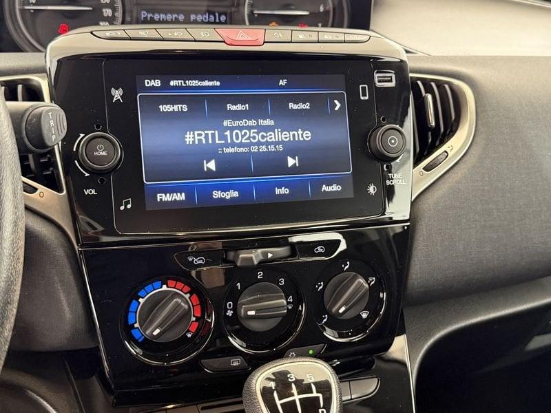 Lancia Ypsilon 0.9 TwinAir 70cv metano Ecochic GOLD