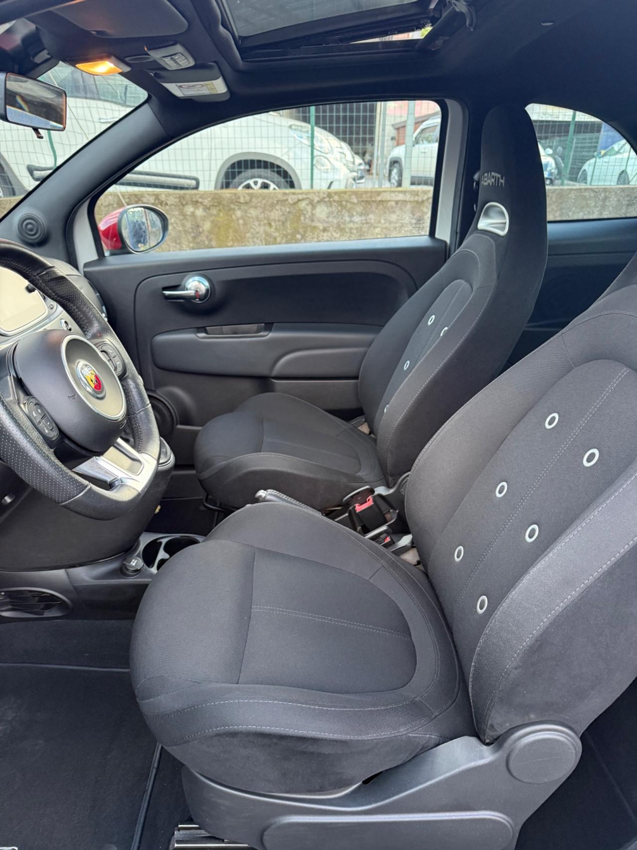 Abarth 595 1.4 Turbo T-Jet 165 CV Turismo