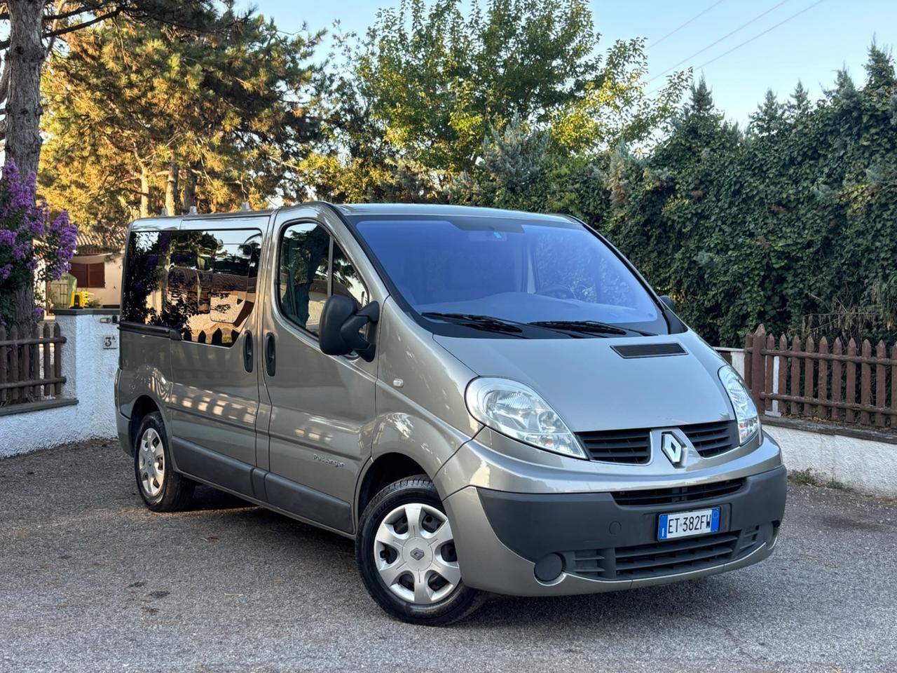 Renault Trafic 2.0CDTI 6posti autocarro