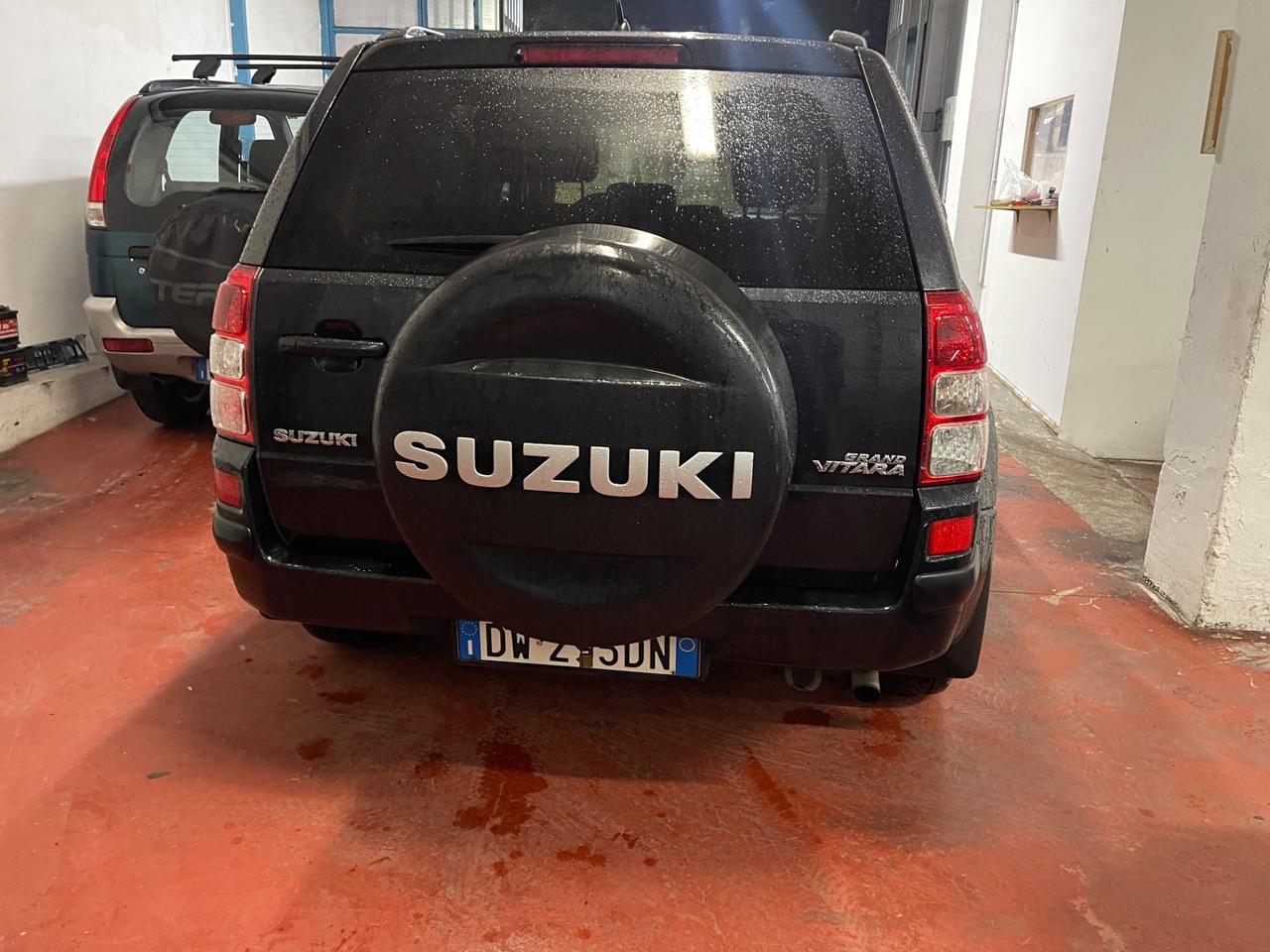 Suzuki Grand Vitara 2.0 16V 5 porte