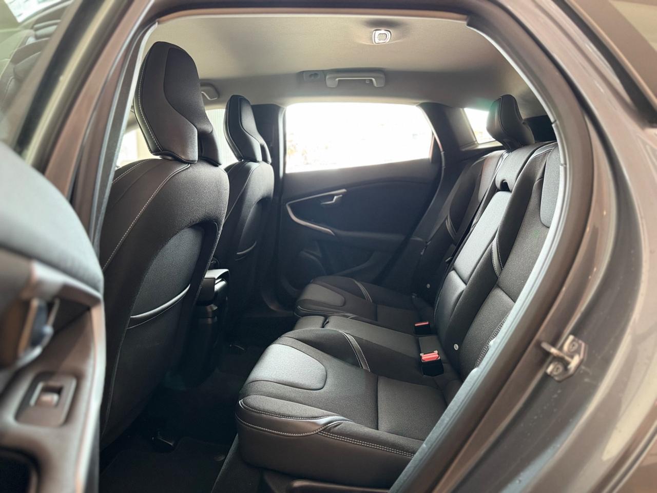 Volvo V40 D2 Business Plus