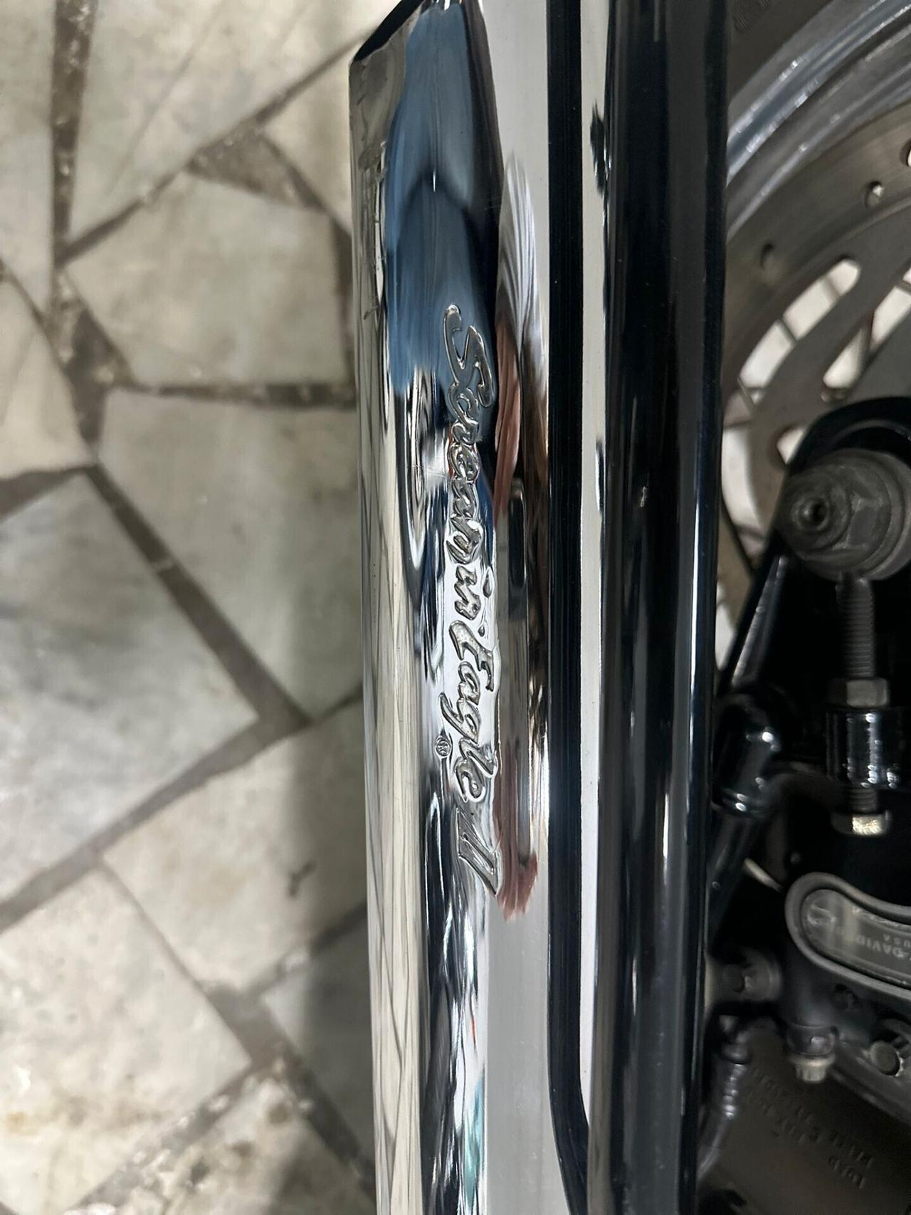 Harley-davidson FLSTC Heritage Softail Classic