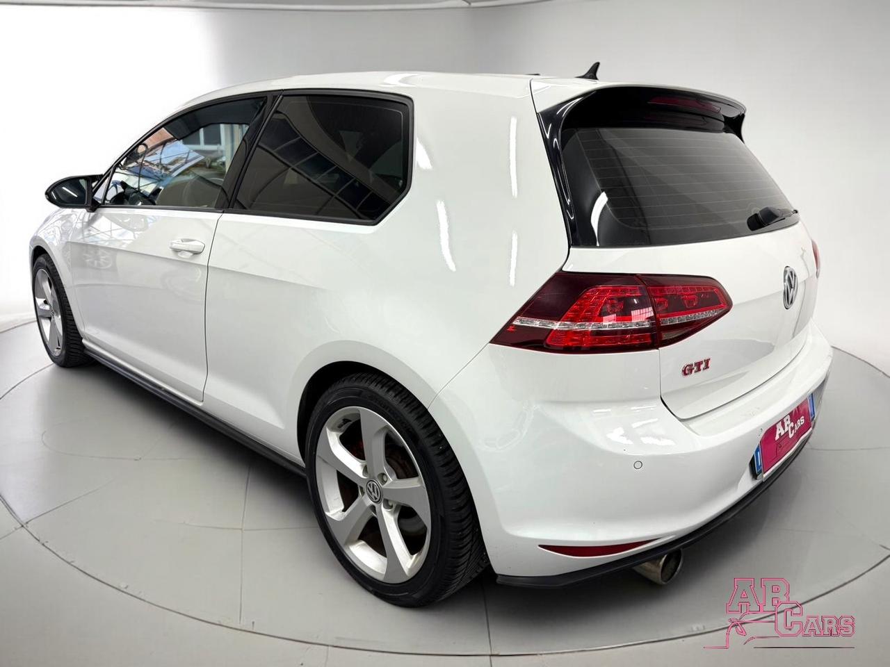 Volkswagen Golf GTI Performance