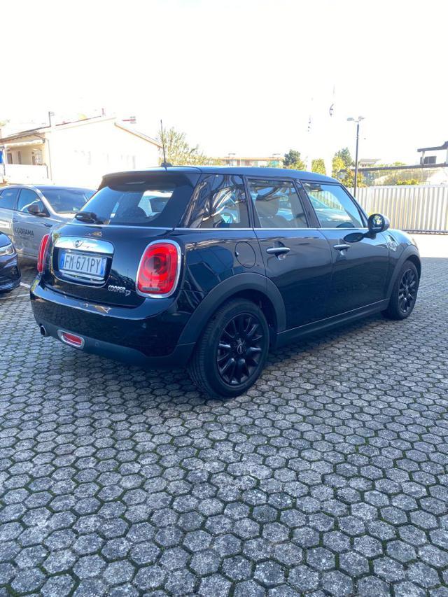 MINI Cooper D 1.5 Cooper D 5 porte NEO PATENTATO
