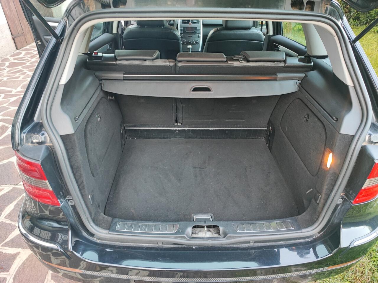 Mercedes-benz B 200 CDI Sport neopatentati premium