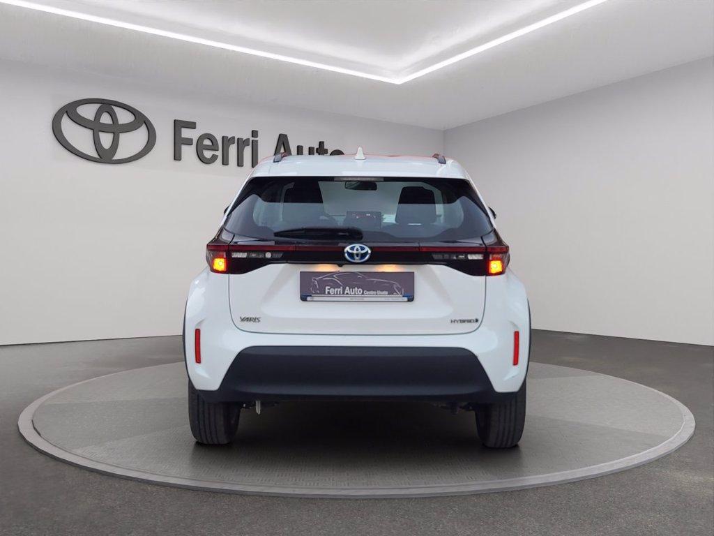 TOYOTA Yaris cross 1.5h active fwd 116cv e-cvt del 2024