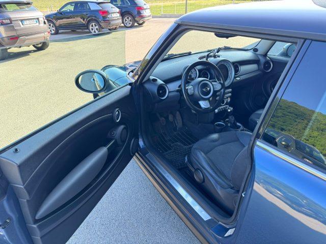 MINI Cooper 1.6 16V Cooper da RIVEDERE motore non regolare