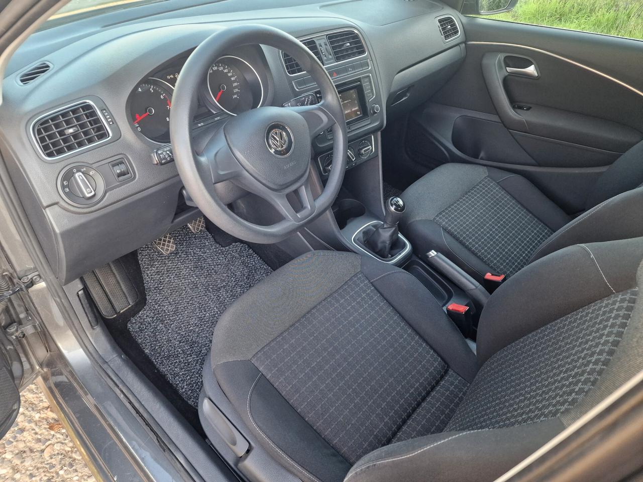 Volkswagen Polo 1.2 TSI 5p 90000km