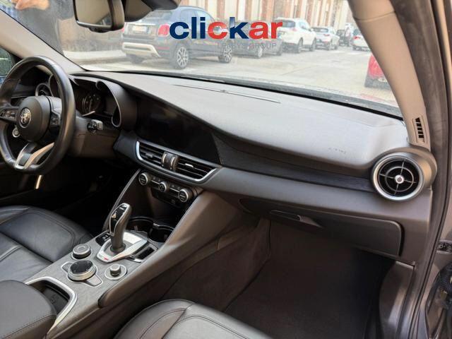 Alfa Romeo Giulia 2.2 160CV AT8 FULL OPTIONAL PREZZO SENZA VINCOLI UNIPRO' ITALIANA GARANZIA 12M FATTURABI