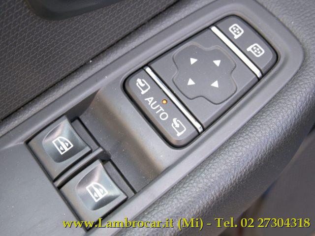 RENAULT Clio TCe 12V 90 CV Start&Stop 5 porte Energy Duel