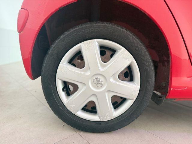 TOYOTA Aygo 1.0 12V VVT-i 5 porte Now