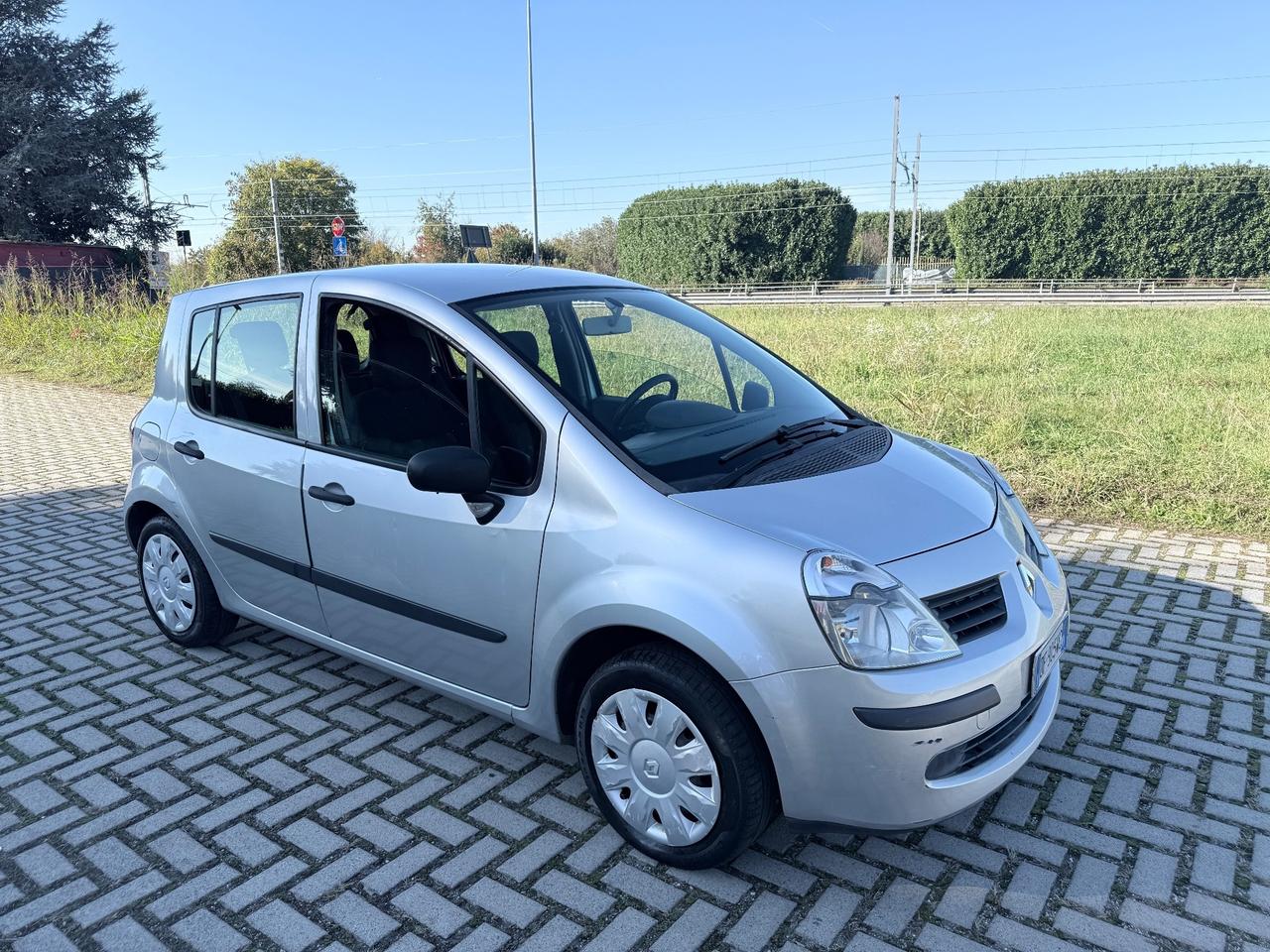 Renault Modus 1.2 16V Luxe