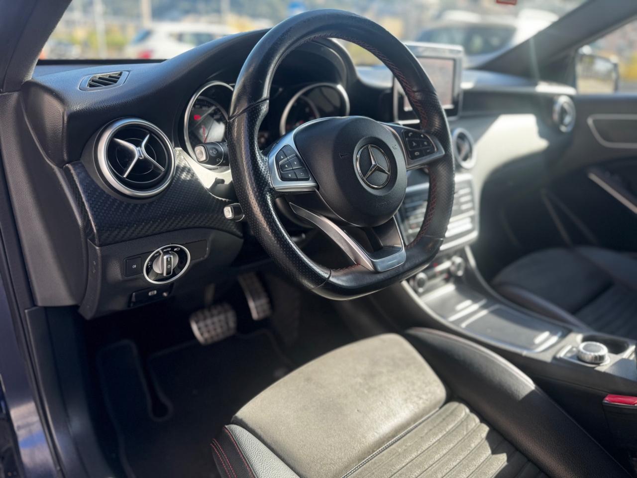 Mercedes-benz A 200 d Automatic 4Matic Premium