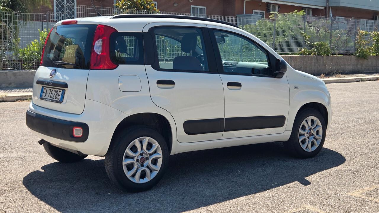 Fiat Panda 0.9 TwinAir Natural Power Lounge