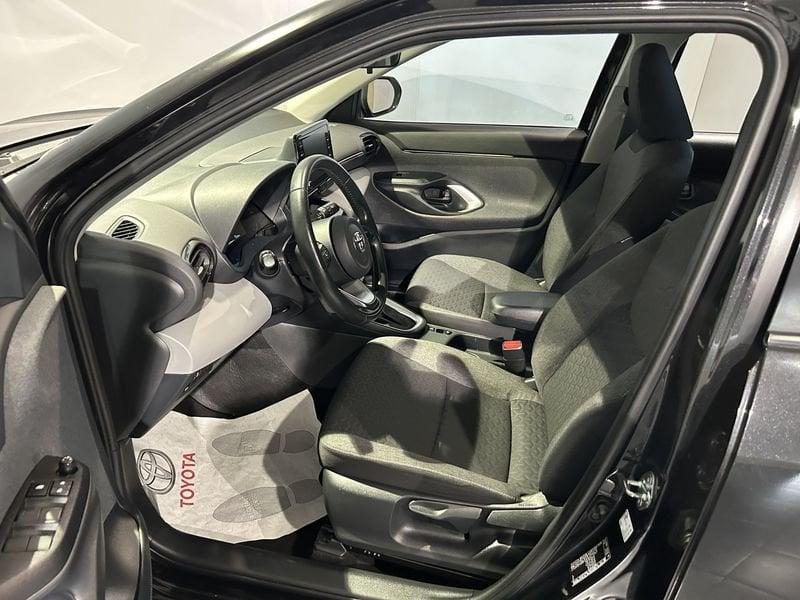 Toyota Yaris Cross 1.5 Hybrid 5p. Business + NAVIGATORE + SENSORI DI PARCHEGGIO