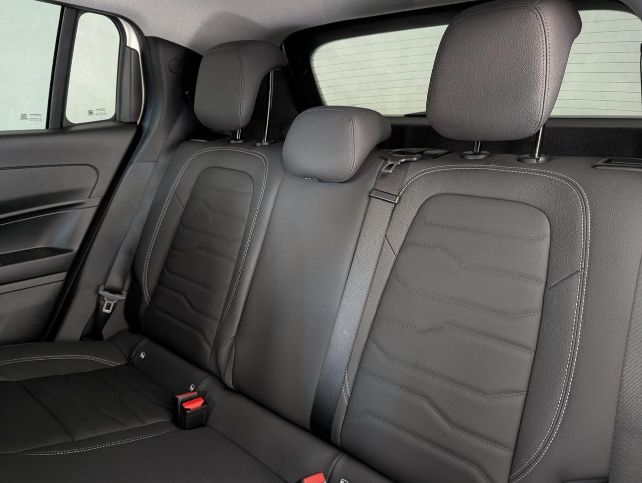 Jeep Avenger 1.2 Turbo E-Hybrid 110cv eDCT6 Summit