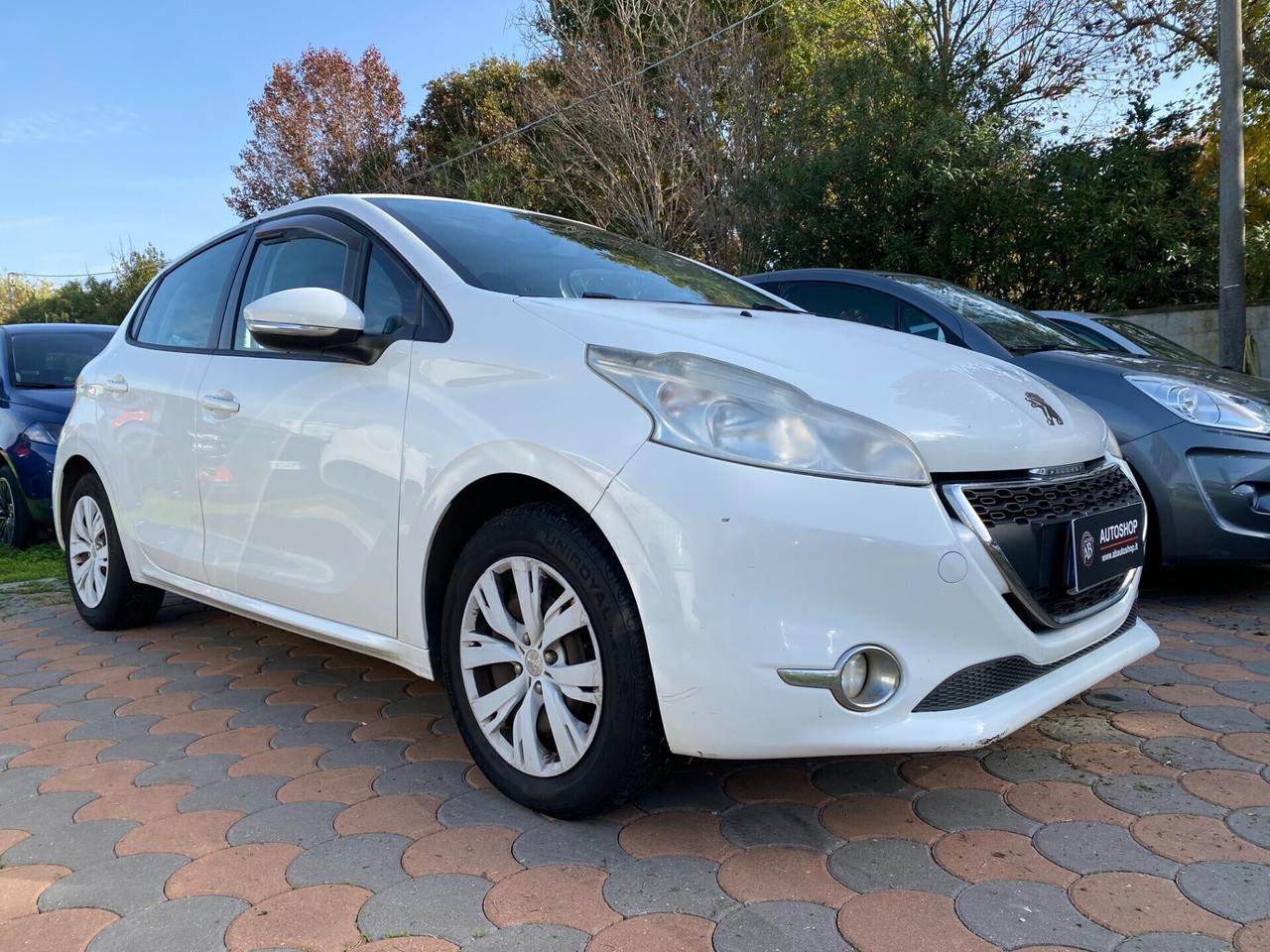 PEUGEOT - 208 - 1.2 VTi 82 CV 5p. Allure - NEOPATE