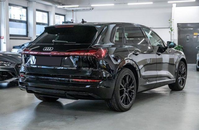 AUDI e-tron 50 quattro S line edition