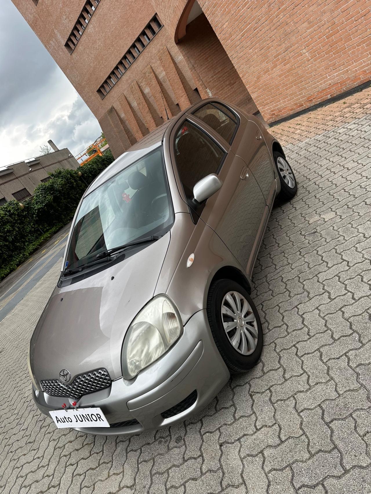Toyota Yaris 1.0i 16V cat 5 porte Expo Clima