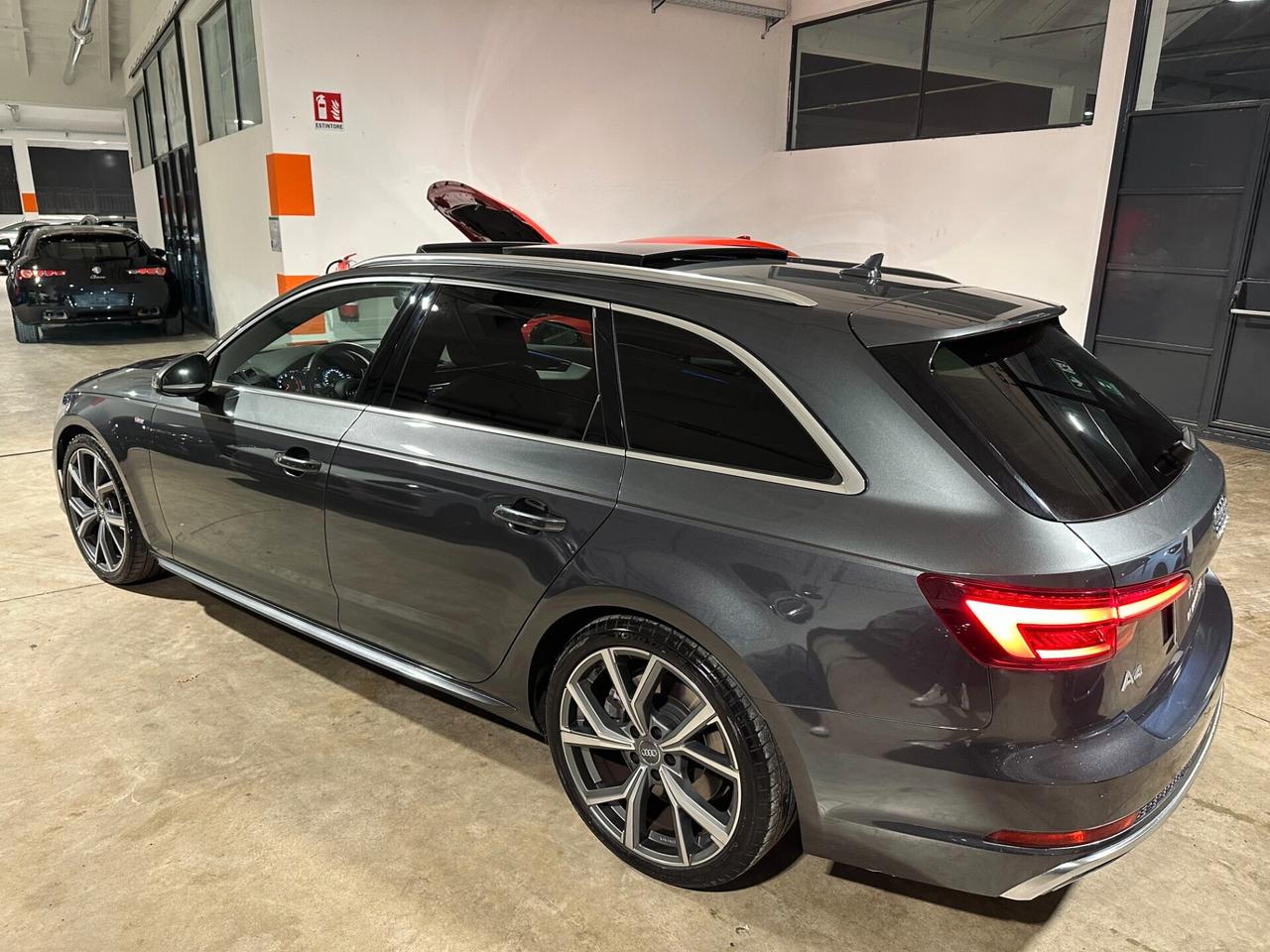 Audi A4 Avant 45 TFSI QUATTRO S-LINE TETTO-MATRIX