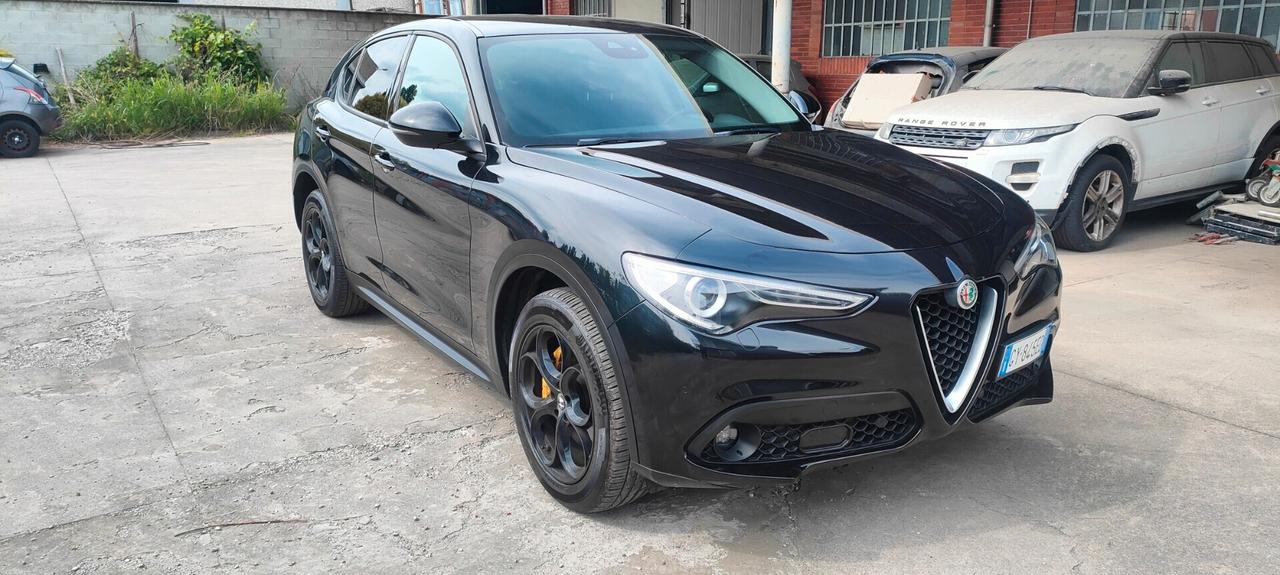 Alfa Romeo Stelvio 2.2 Turbodiesel 210 CV AT8 Q4 Executive