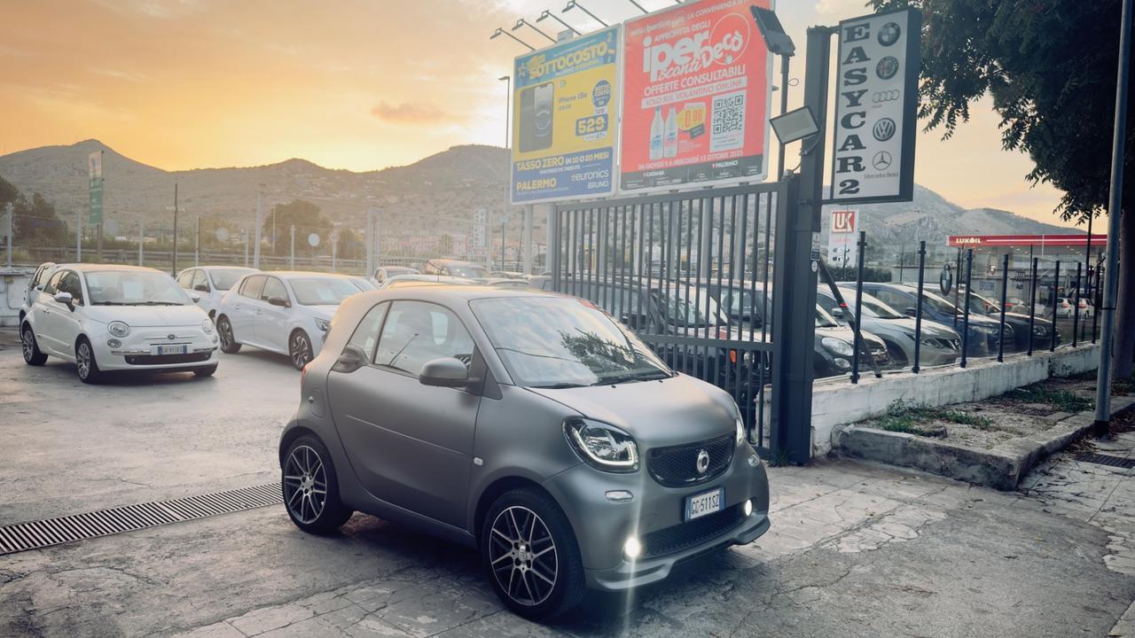 Smart ForTwo 90 0.9 Turbo Allestimento Brabus