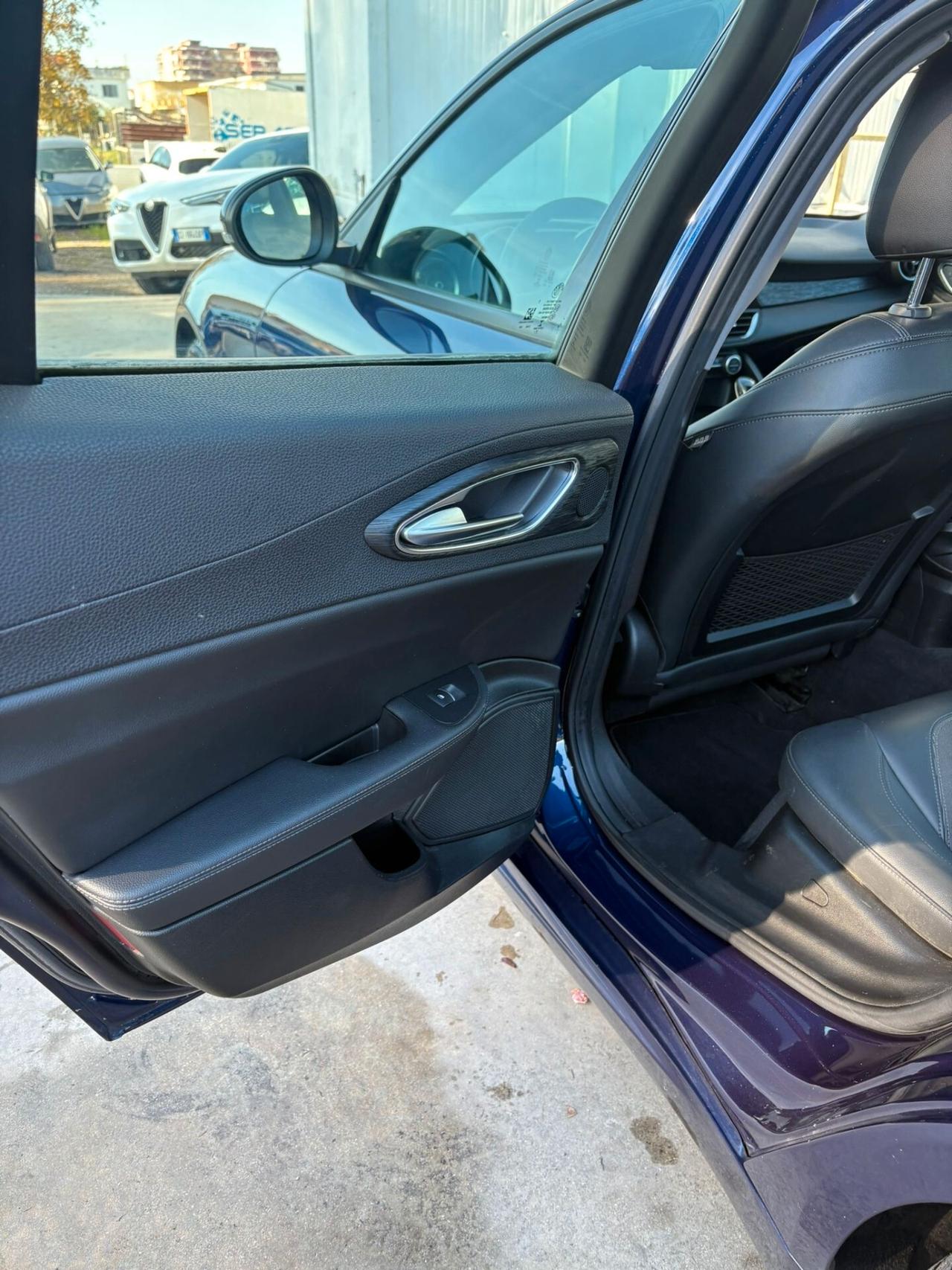 Alfa Romeo Giulia 2.2 Turbodiesel 160 CV AT8 Business