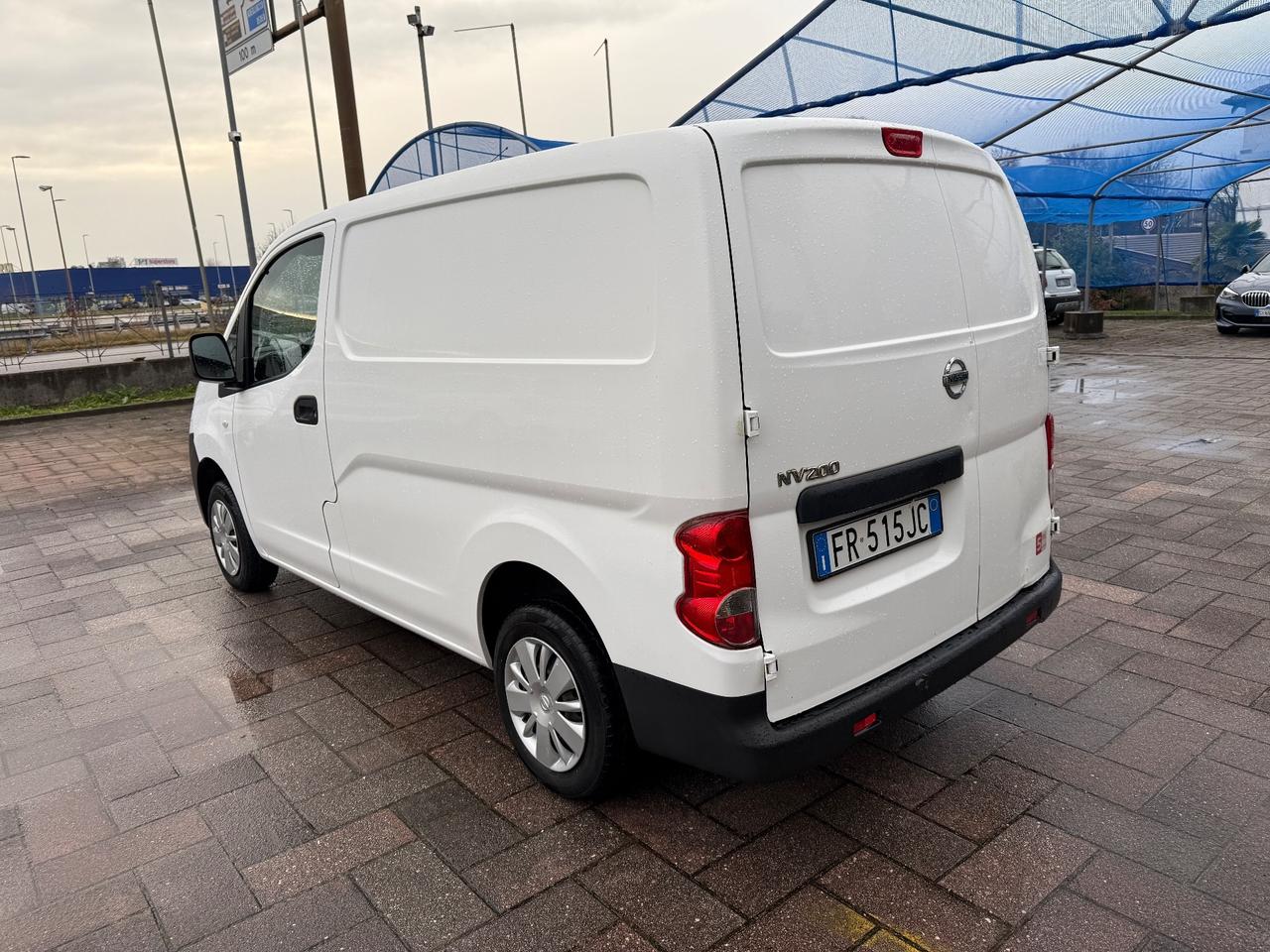 Nissan NV200