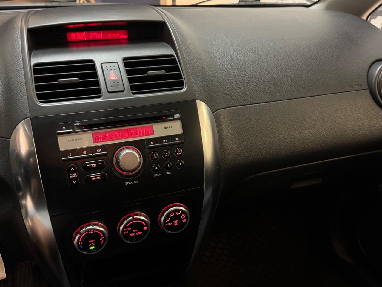 Fiat Sedici 1.9 MJT 4x4 6 Marce