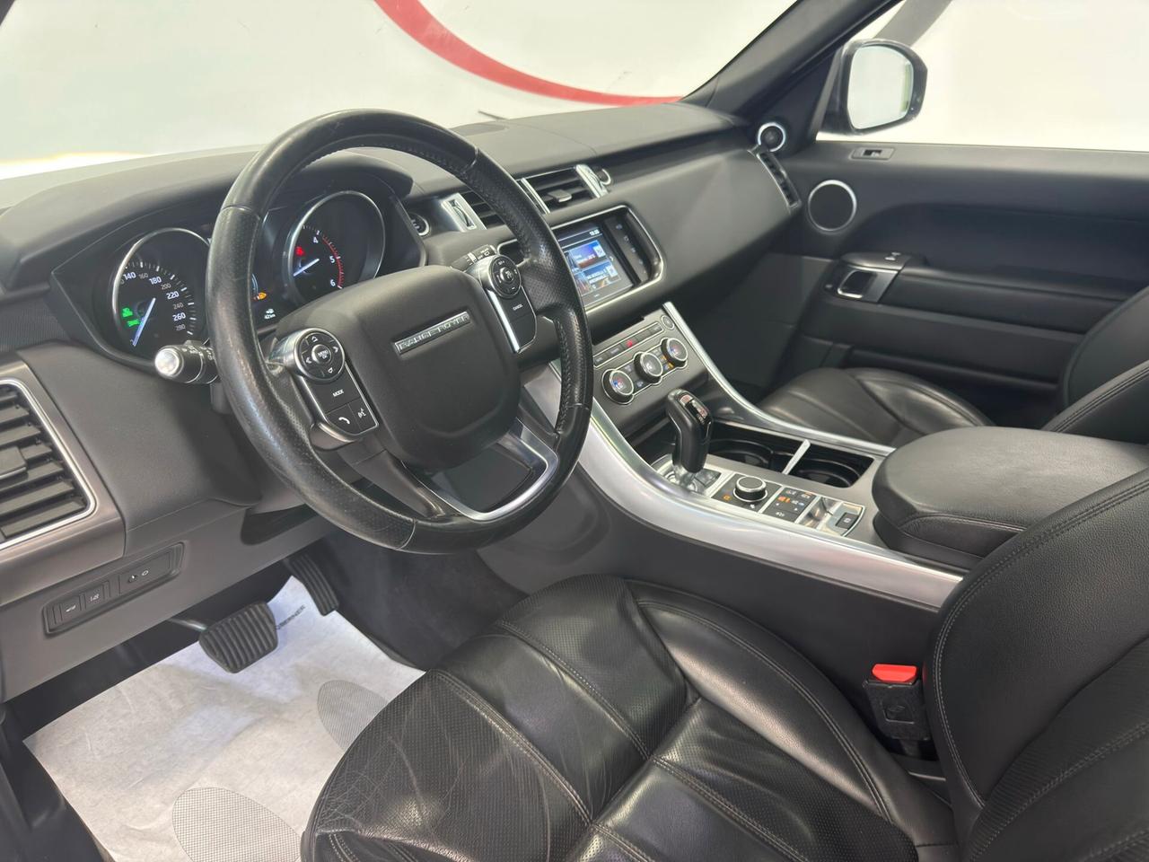 Land Rover Range Sport 3.0 SDV6 SE