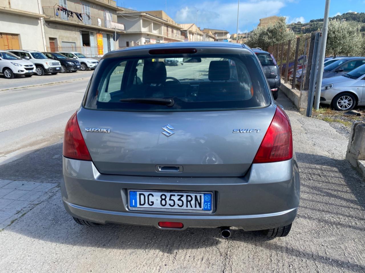 Suzuki Swift 1.3 DDiS 5p.