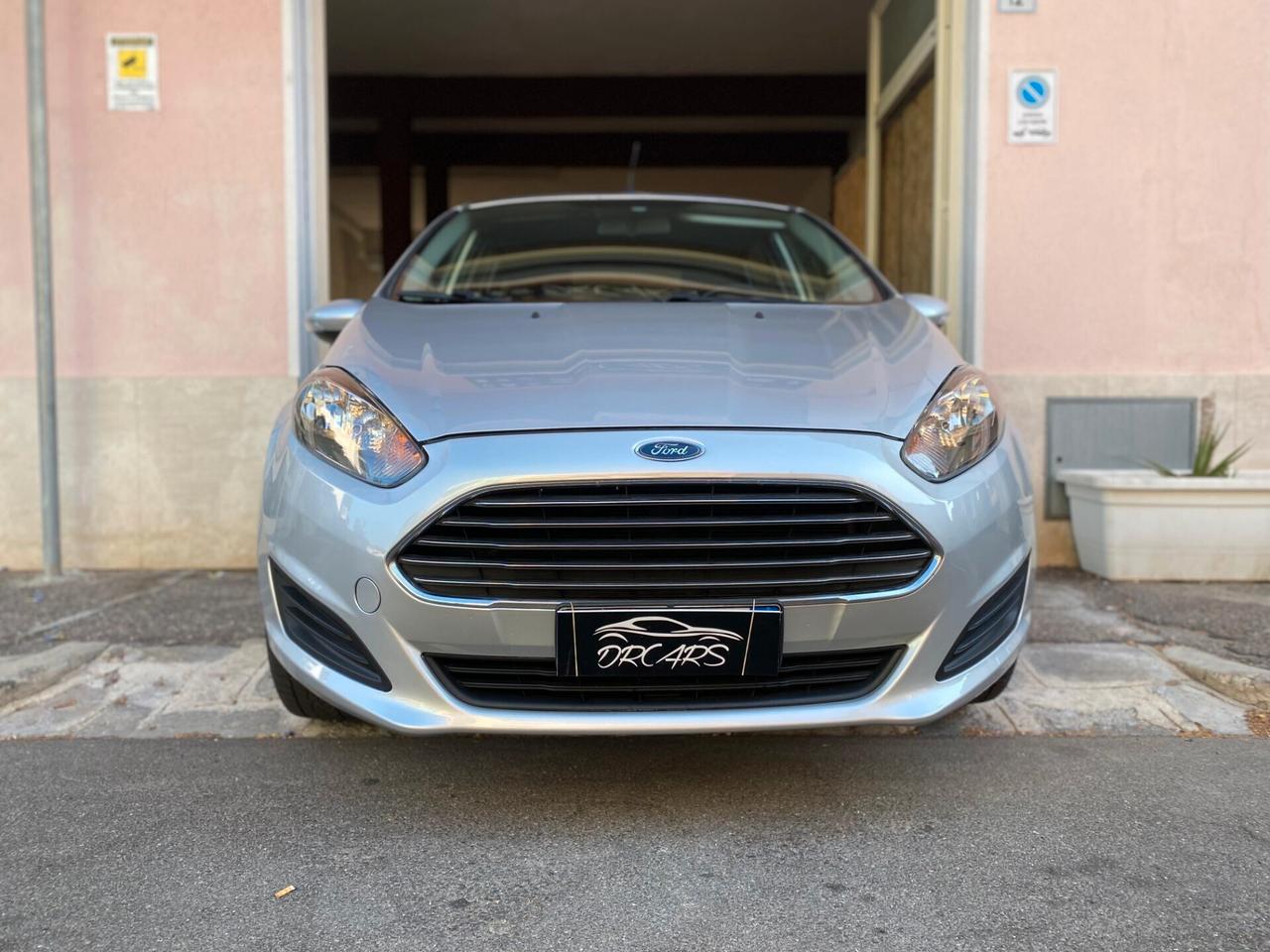 Ford Fiesta 1.5 TDCi 75CV 5 porte Titanium