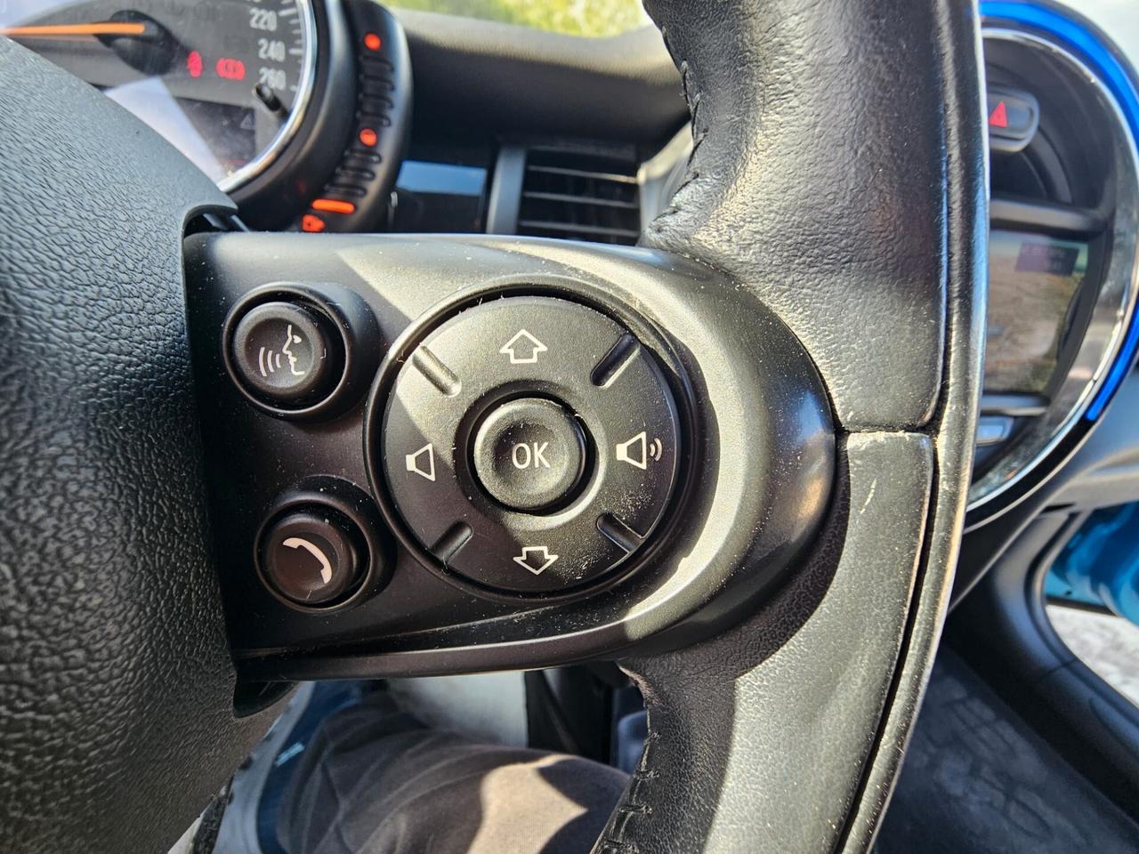 Mini 1.5 One D Business XL