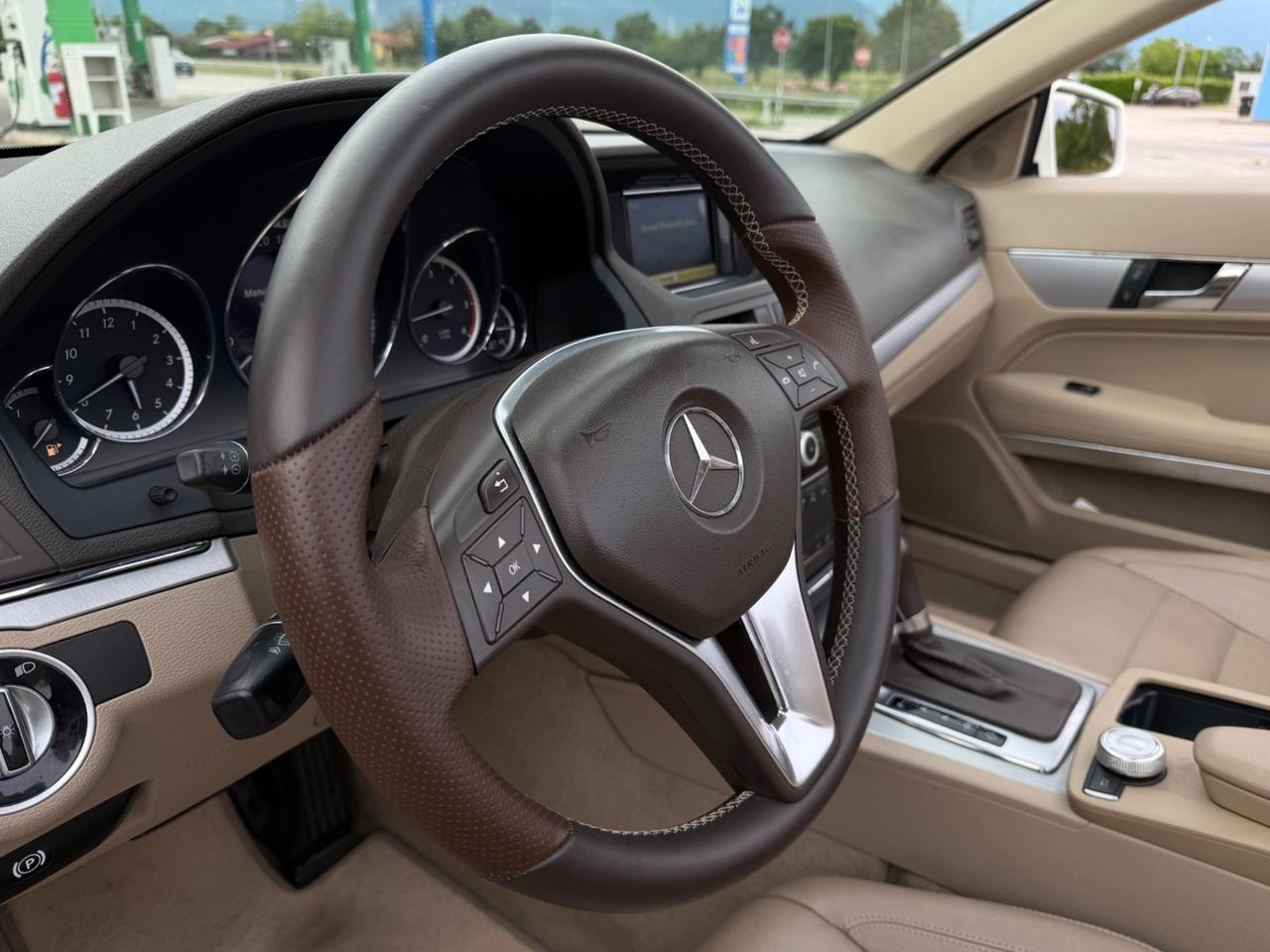 Mercedes-benz E 220 CDI Cabrio BlueEFFICIENCY