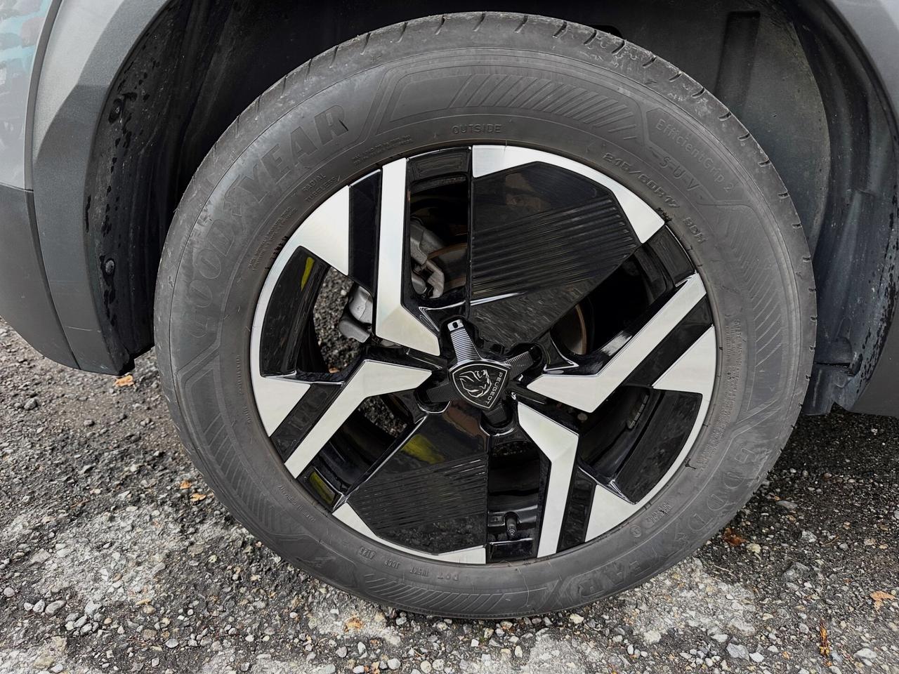 Peugeot 2008 Allure + Camera Pack PREZZO VERO