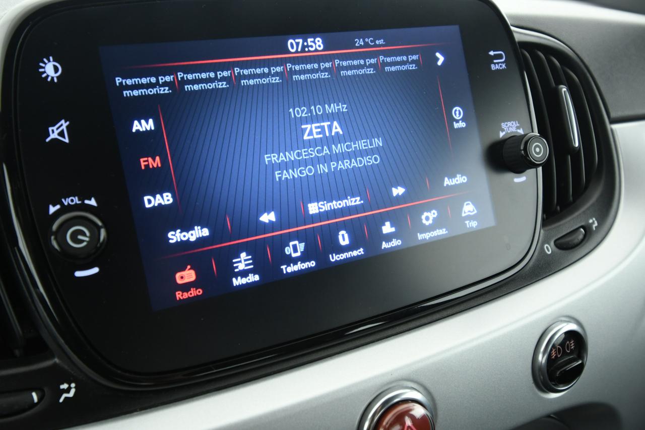 FIAT 500 1.0 hybrid Connect 70cv NEOPATENTATI+BLUETOOTH