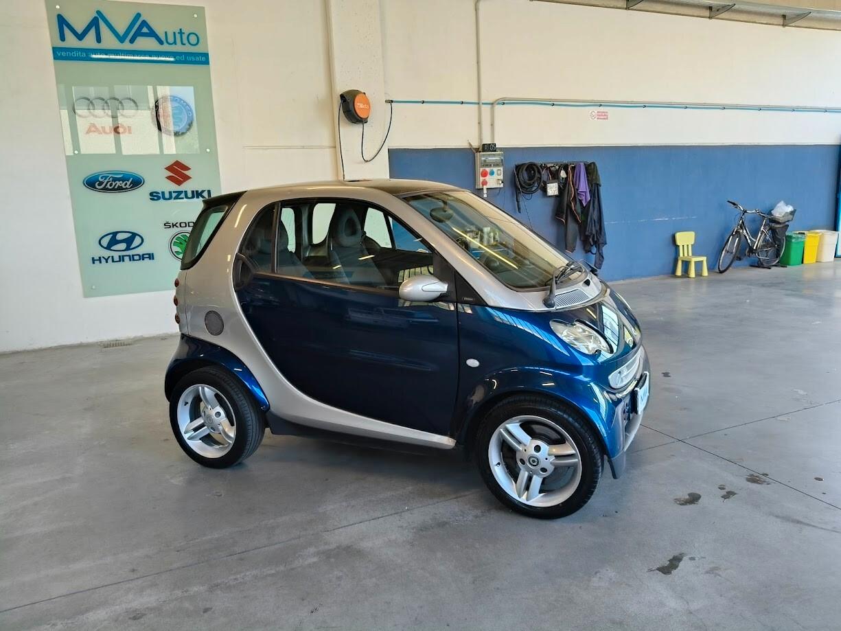 Smart 700 city-coupé passion