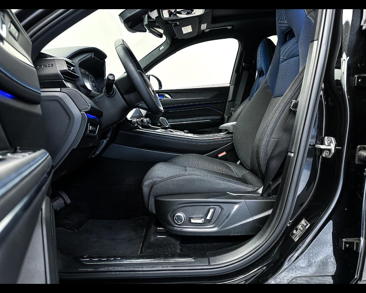 LYNK&CO 01 - 01 PHEV