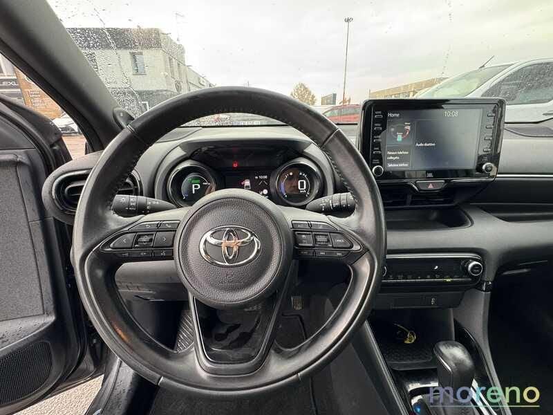 Toyota Yaris 1.5h Lounge