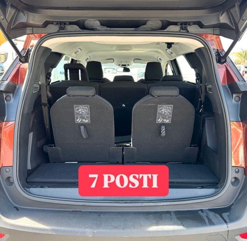 PEUGEOT 5008 1.5hdi 130cv AUTOMATICA 7 POSTI