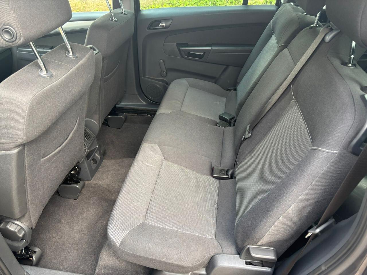 OPEL ZAFIRA 1.7 CDTI (7 posti ) Cosmo - 2011