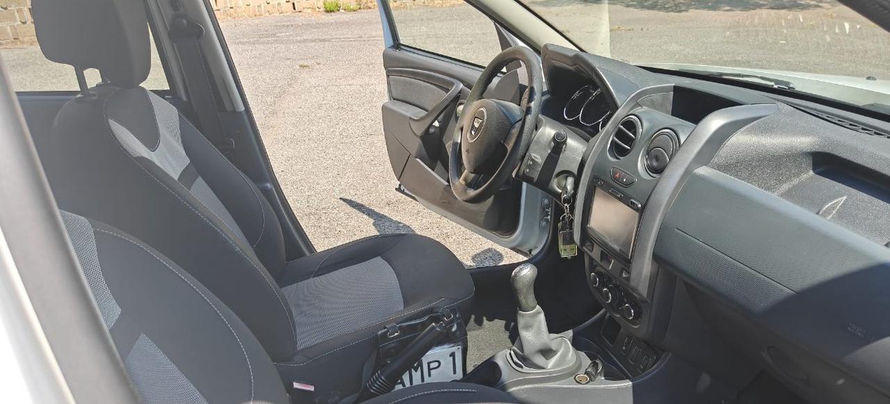 Dacia Duster 1.6 Laureate Family Gpl 4x2 s&s 115cv