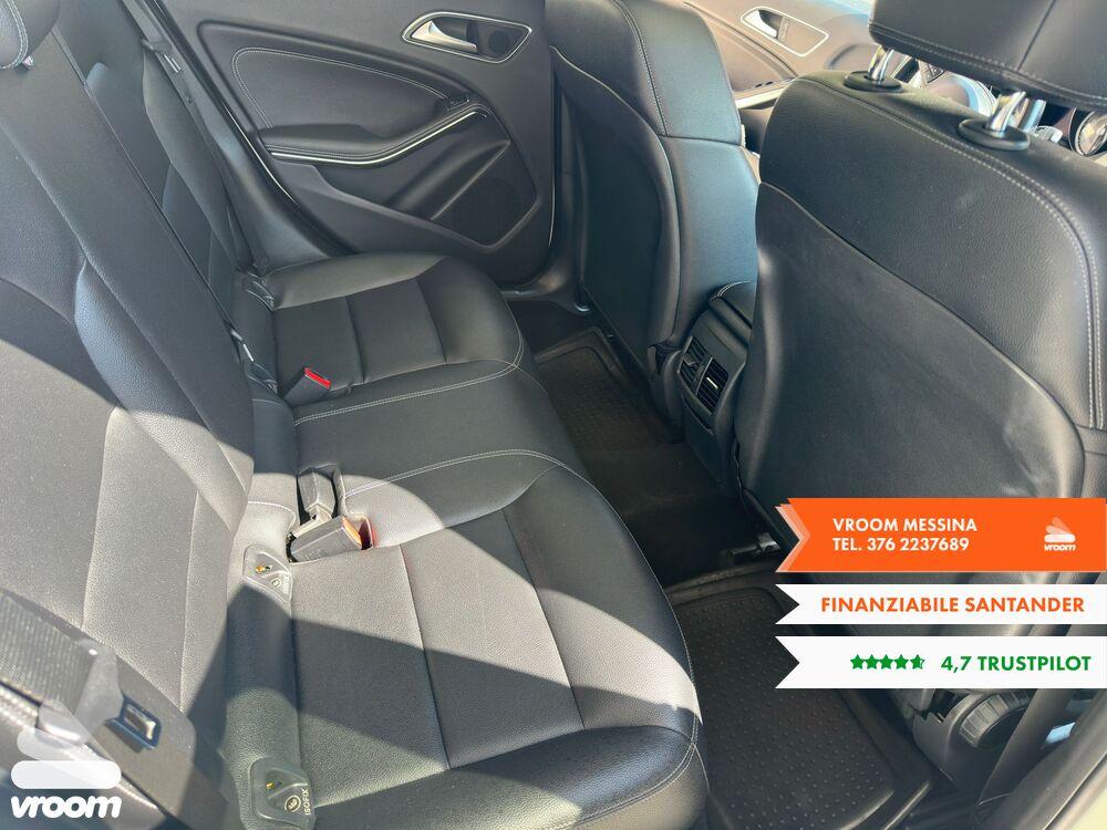 MERCEDES GLA (X156) GLA 200 d Automati...