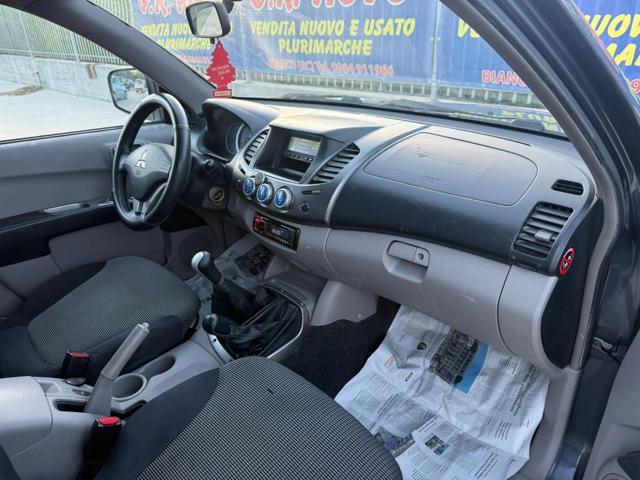MITSUBISHI L200 2.5 DI-D/136CV Double Cab