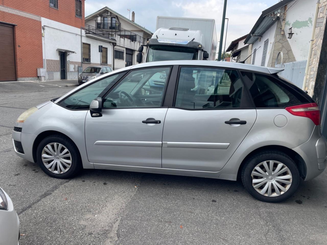 Citroen C4 Picasso 1.8 Classique