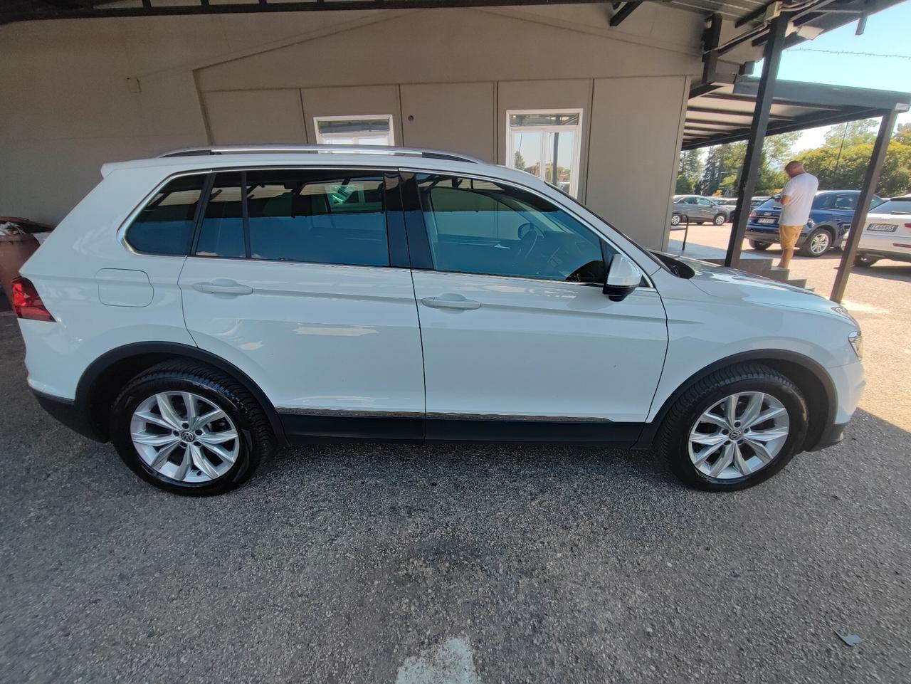 Volkswagen Tiguan 2.0 TDI SCR DSG 4MOTION Style BMT