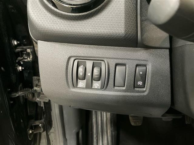 RENAULT Clio 5 Porte 1.5 dCi 90cv Moschino Zen