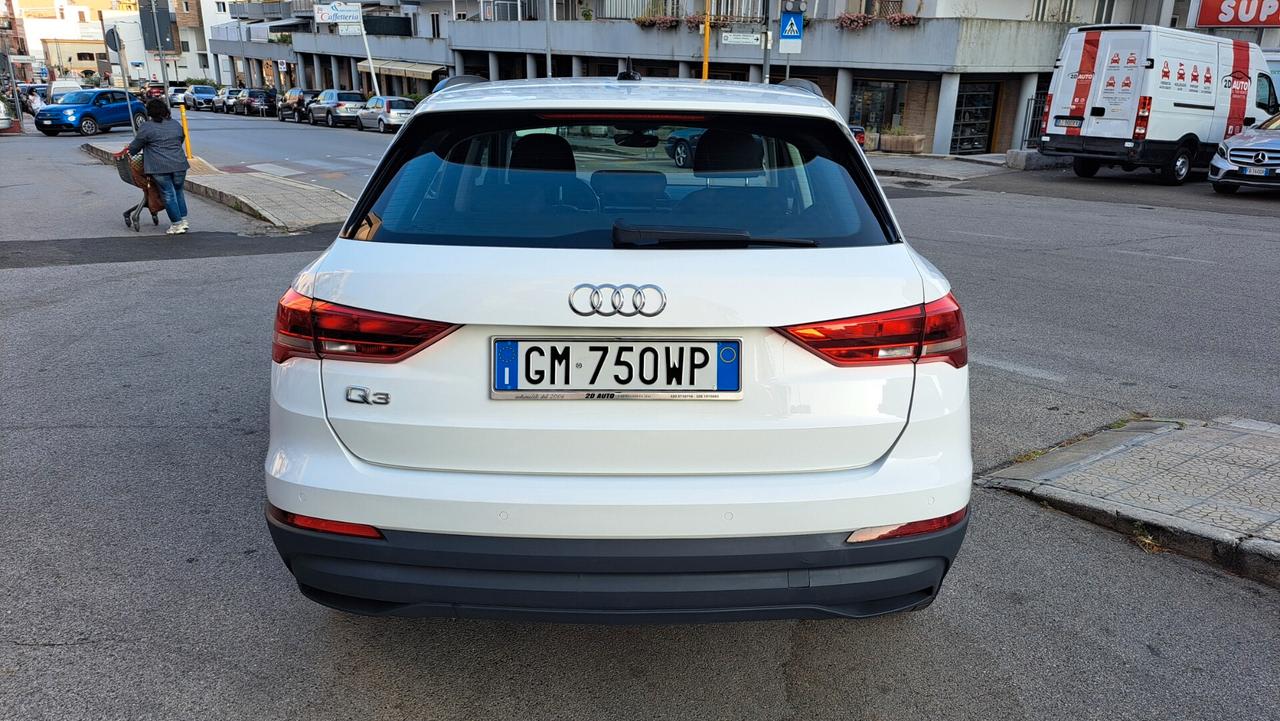 Audi Q3 2.0 Sport S line edition * Full * Garantita 12 Mesi