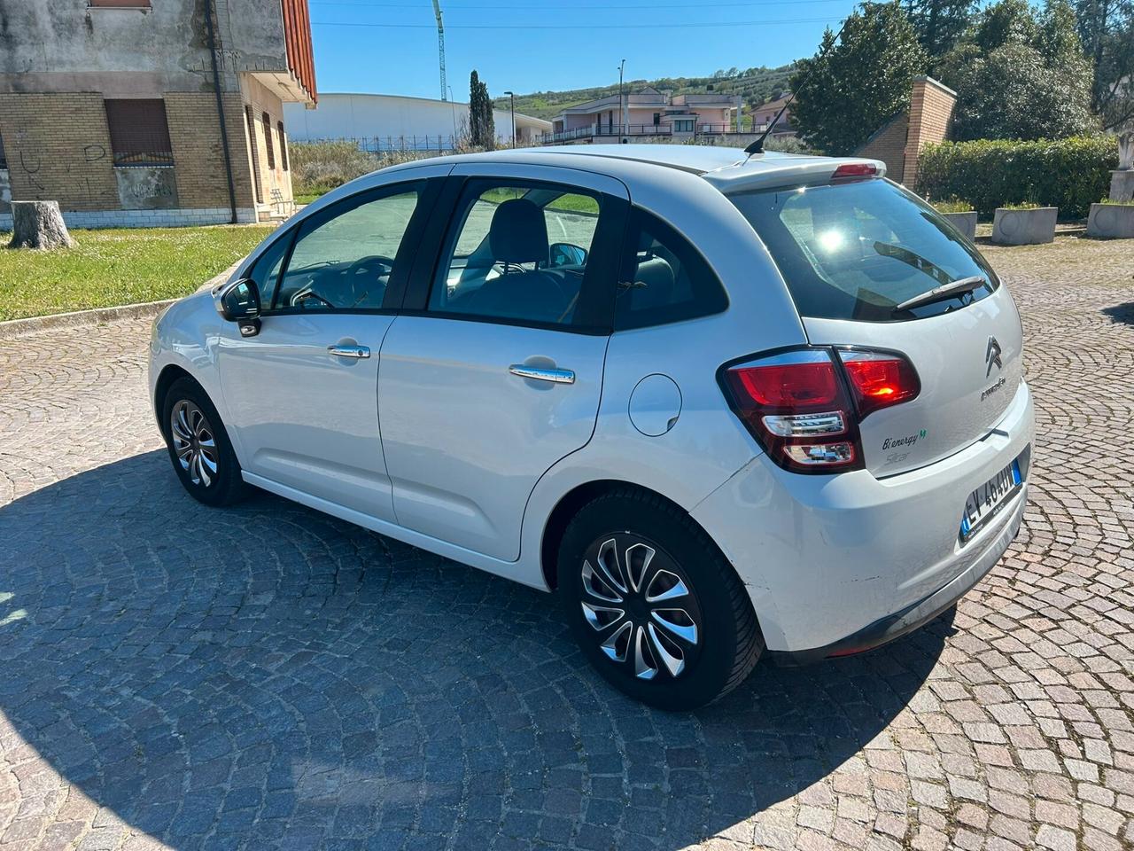 Citroen C3 1.2 Benzina e Metano